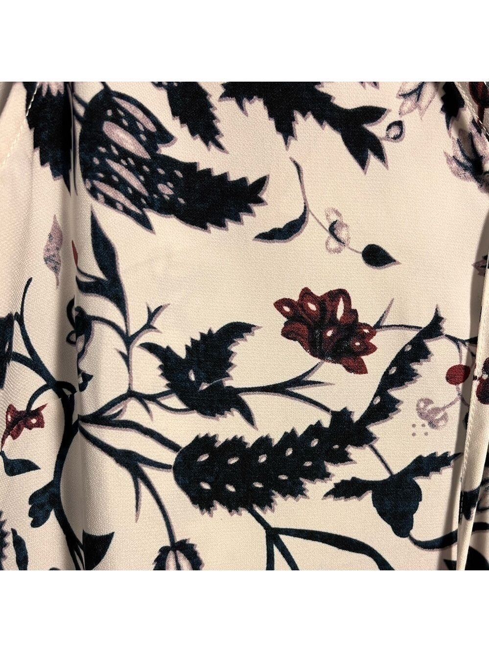 🎉Host Pick🎉 Cleo petites XS TP sleeveless abstract floral tank top blouse - Picture 4 of 6